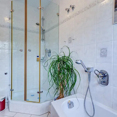 Apartment Daheim Am Wasserturm Woerth am Rhein